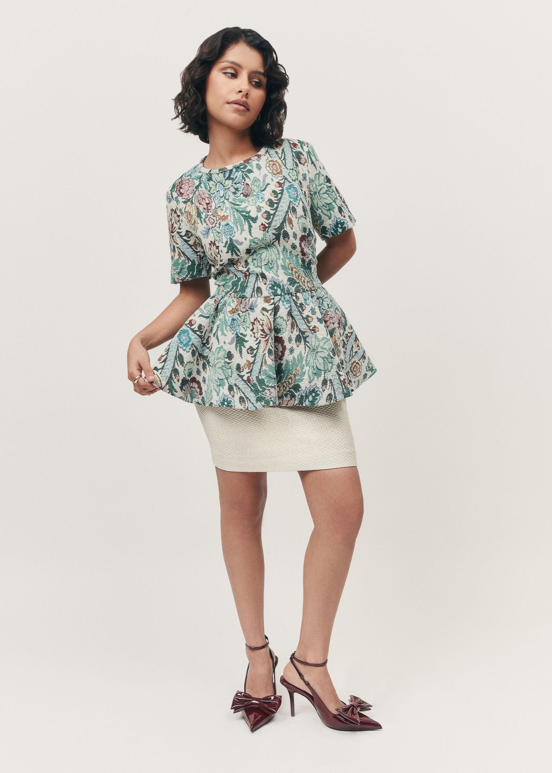 Jacquard Floral Short Sleeve Top
