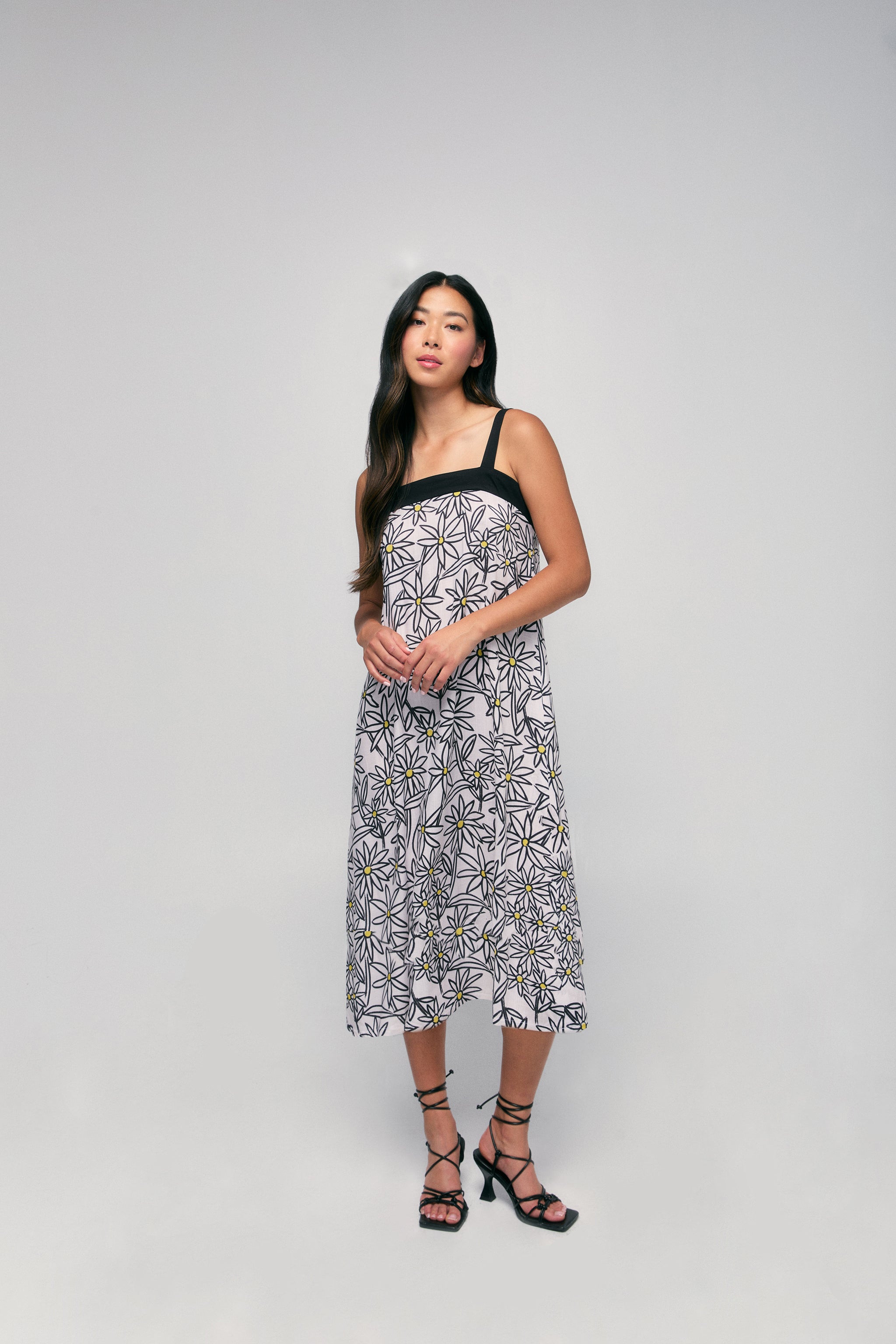 Contrast Daisy Dress